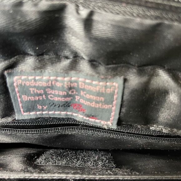 Mobile Edge versatile micro fiber  black and pink notebook / Tote . - Picture 13 of 15